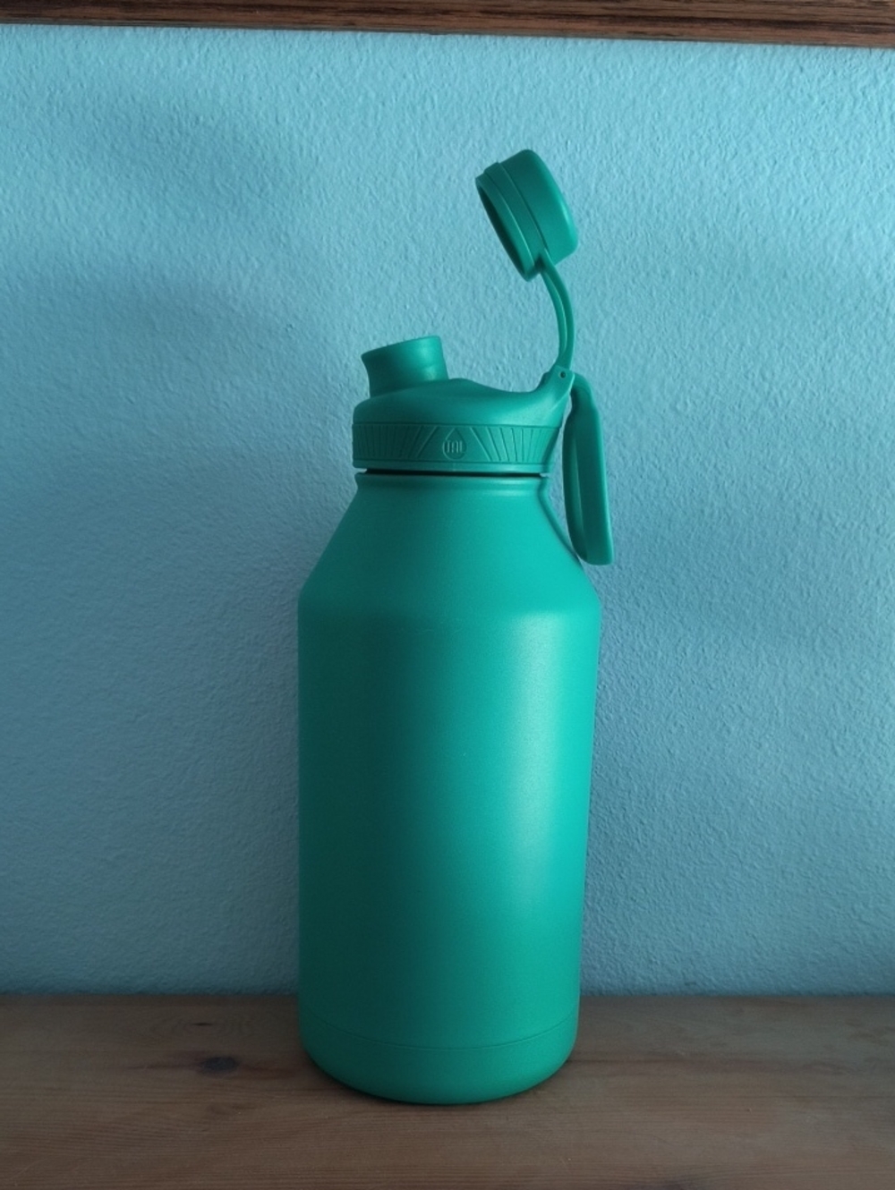 Insulated Turquoise Water Bottle with Flip Spout